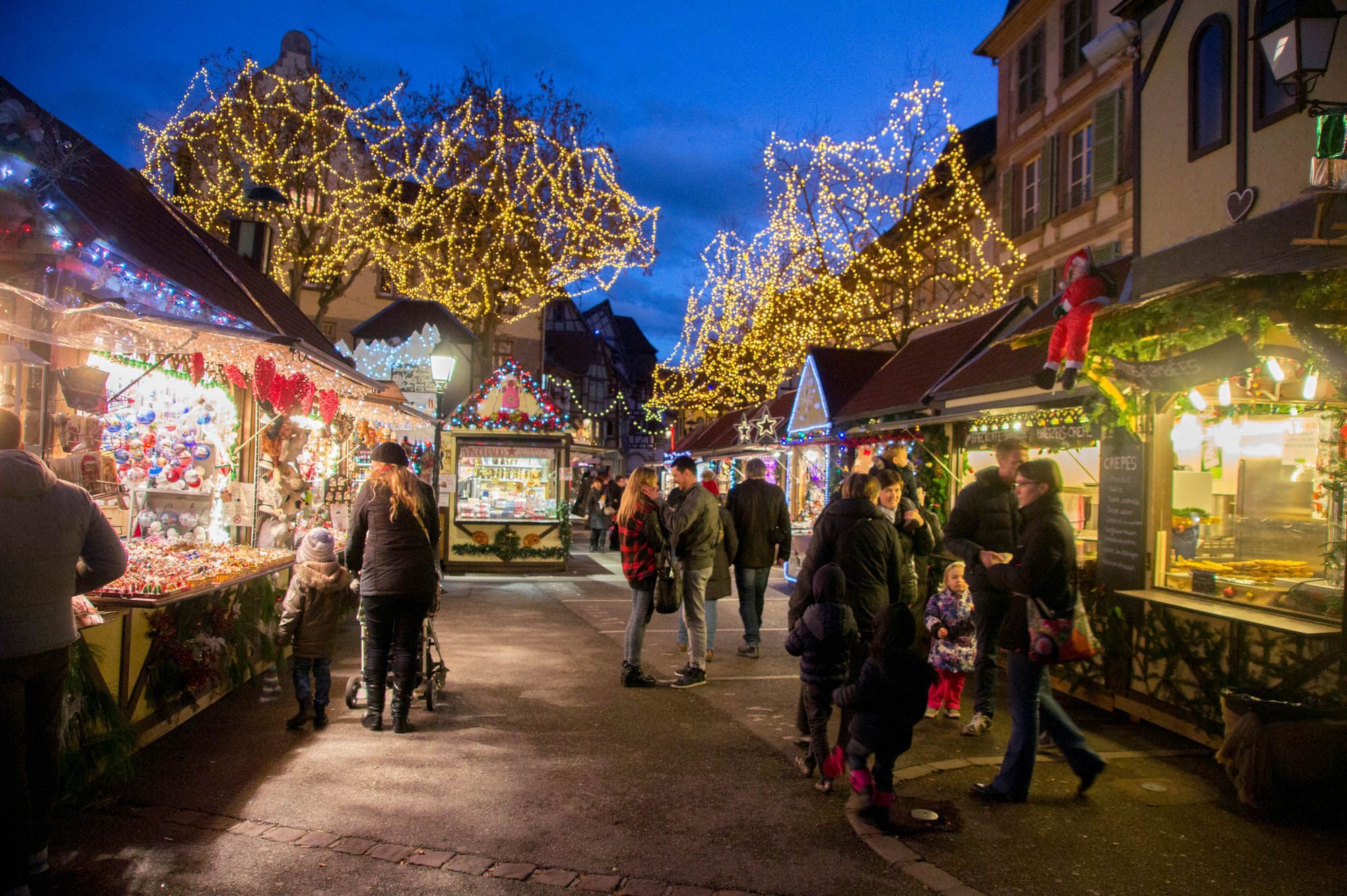 Weihnachtsmärkte auf dem Place Jeanne d'Arc